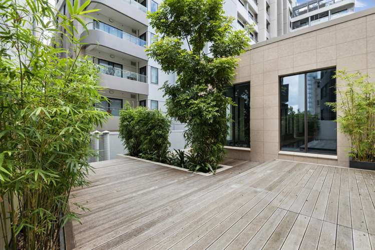 1406/47 Beach Road Auckland Central_23