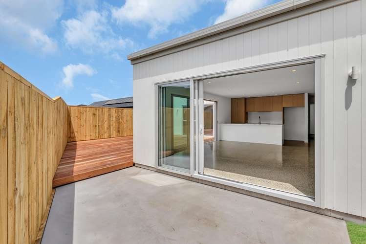 111 Kaurinui Crescent One Tree Point_14