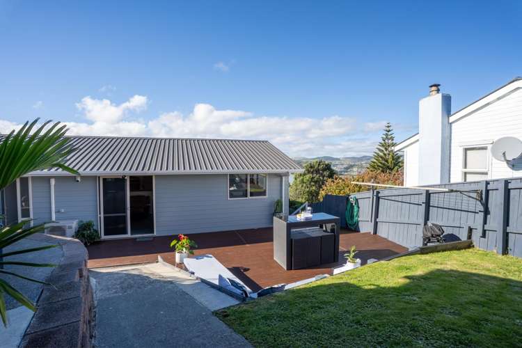 24a Hiwi Crescent Titahi Bay_13
