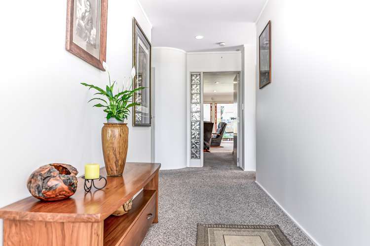 18 Moreland Avenue Pukete_4