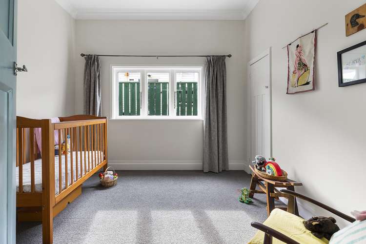 10 Edinburgh Terrace Berhampore_13