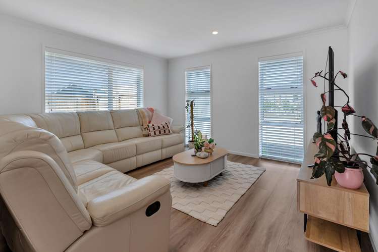 4 Cascade Crescent Tikipunga_10