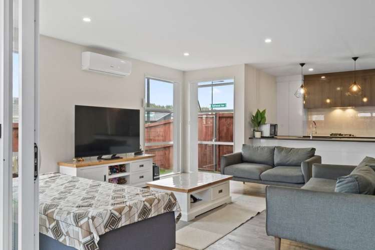 40 Sapwood Crescent Takanini_9