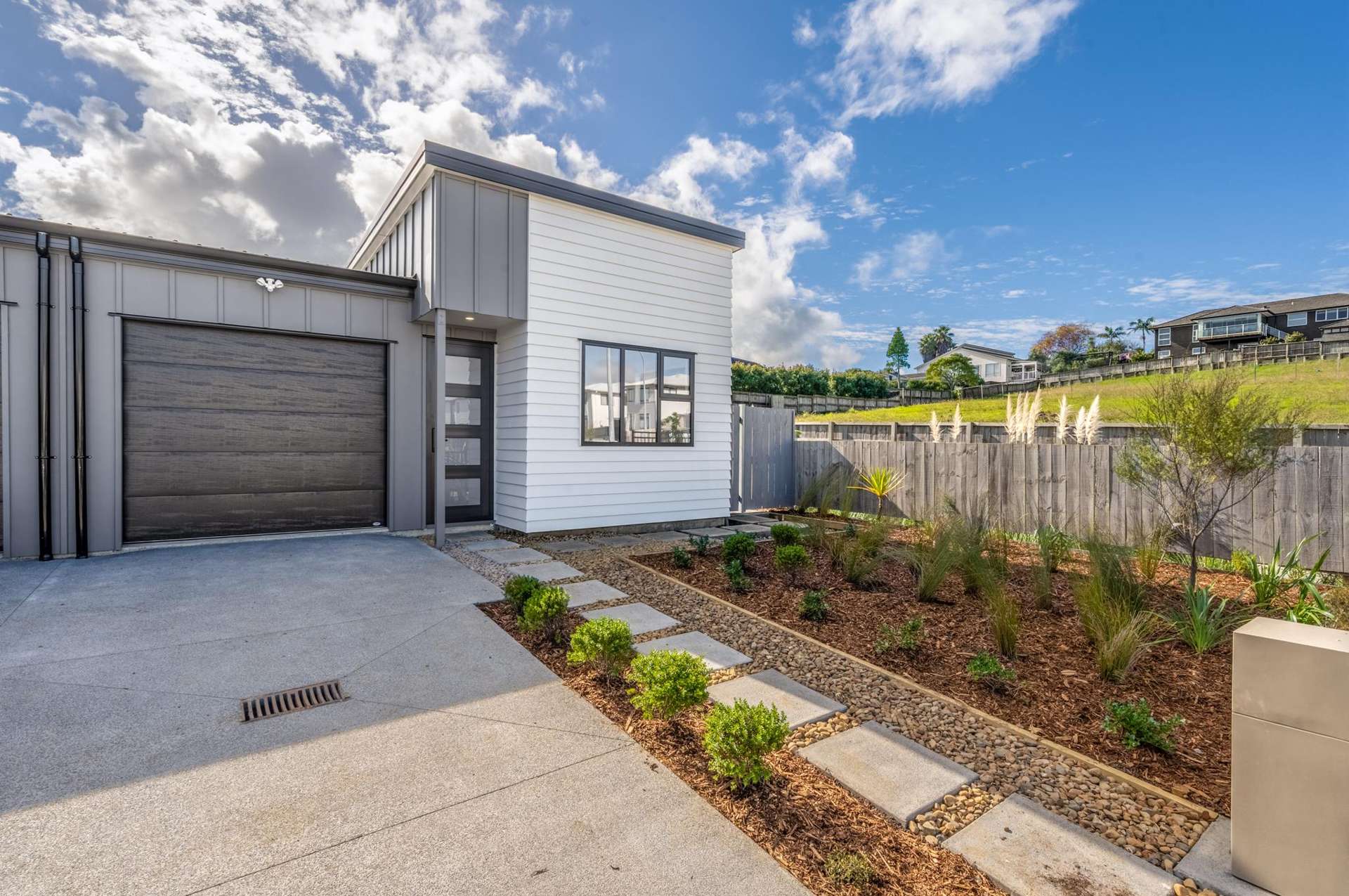 26 Seventh View Avenue Beachlands_0