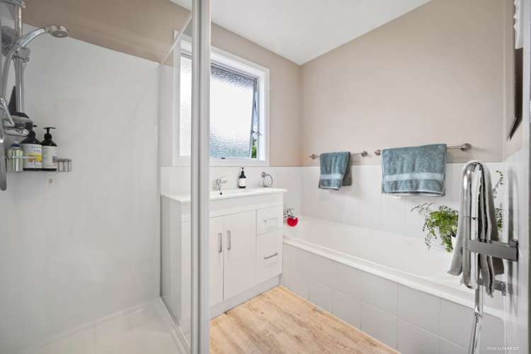 15 Allington Road Massey_8