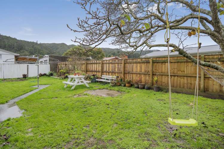 2 Tanekaha Street Stokes Valley_13