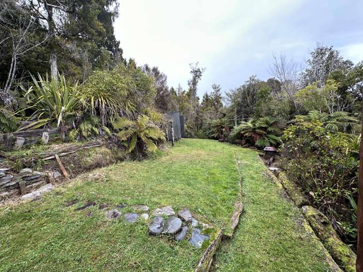 1 Cemetery Road Westland Surrounds_24