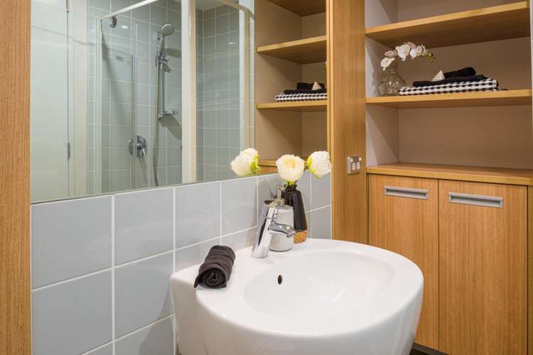 6H/11 Tennyson Street 2185_13