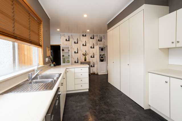 86 Wilton Street Windsor_4