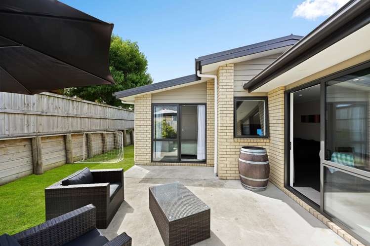 44 Benjamin Avenue Rototuna North_17