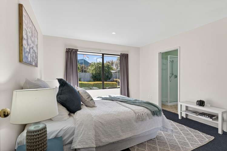 8 Oldham Place Darfield_11