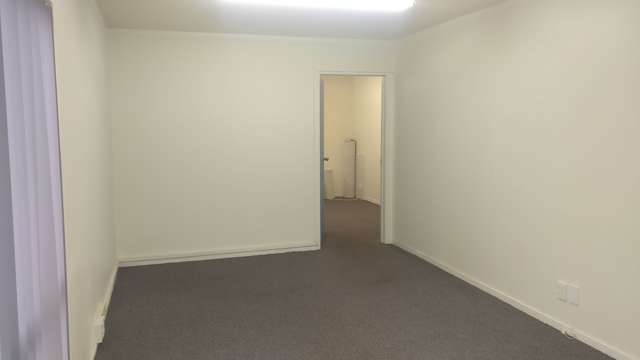 1/7 Torrens Road Burswood_3