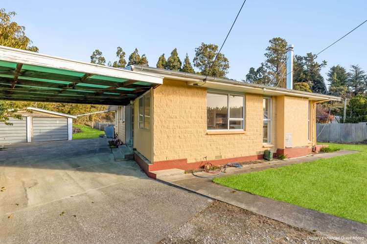 13 Nursery Lane Seddon_16