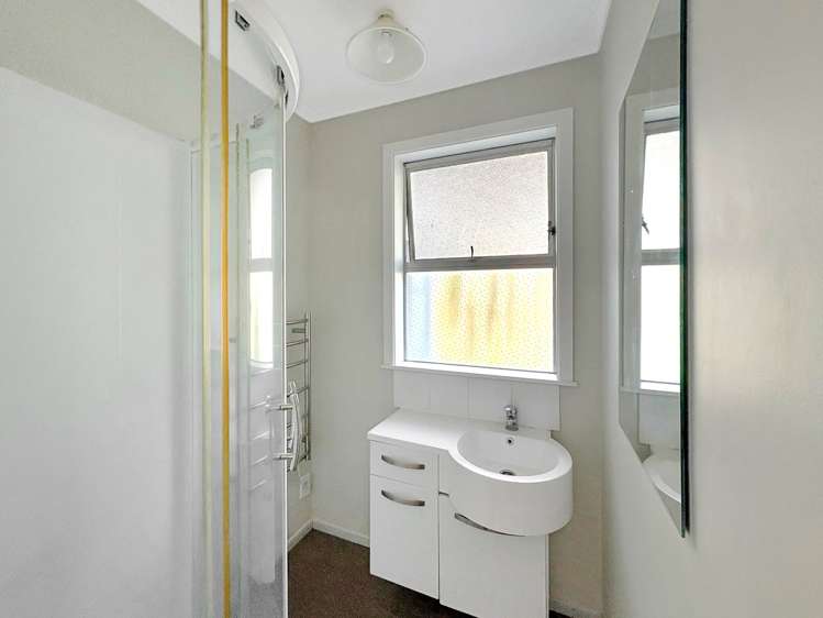 4/6 Peary Road Mount Eden_9