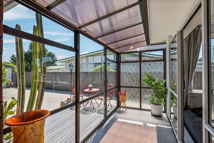 30 Chartwell Street Burwood_15