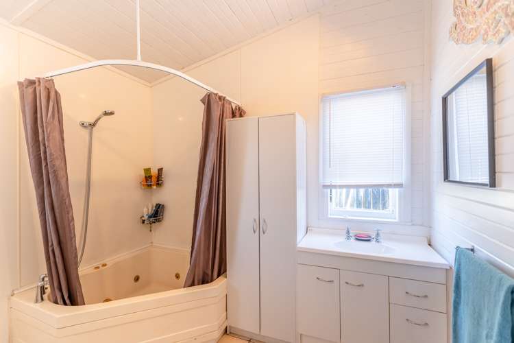 52 Kirk Street Otaki_10