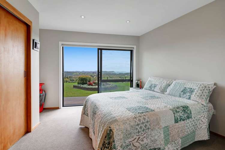 230 Spur Road Silverdale_17