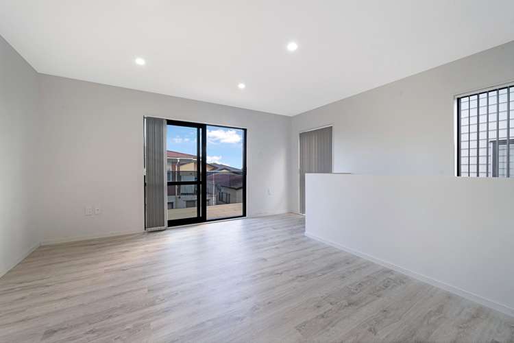553d Massey Road Mangere_10
