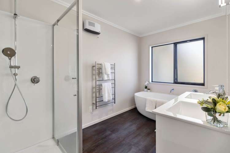 64 Hawthorne Lane Kingseat_16