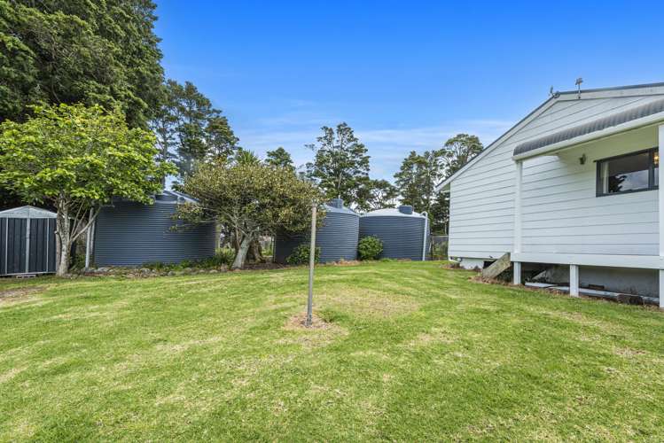 2006a State Highway 1 Whakapara_24