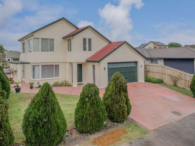 33 Muirfield Street Wattle Downs_15