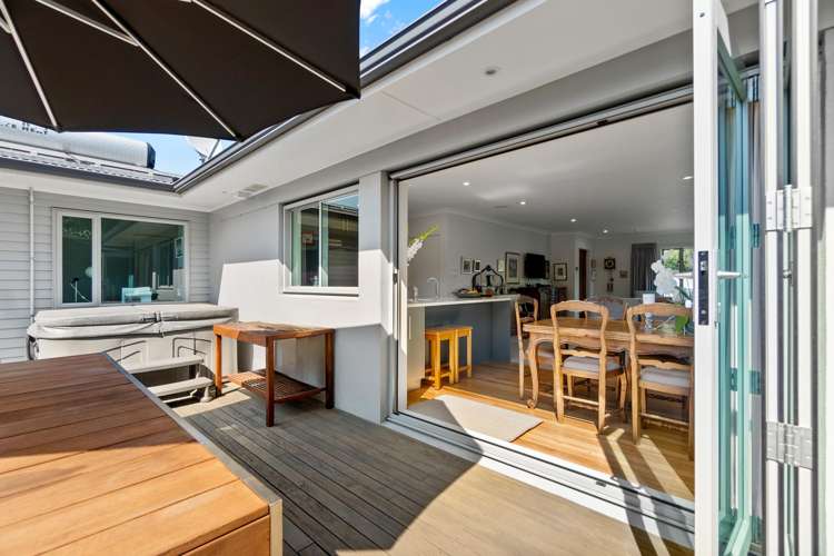 916b River Road Queenwood_17