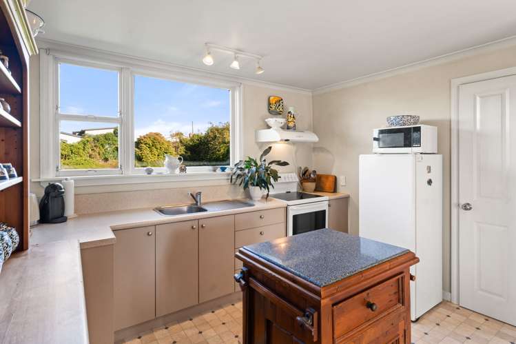 72 Stornoway Street Karitane_6