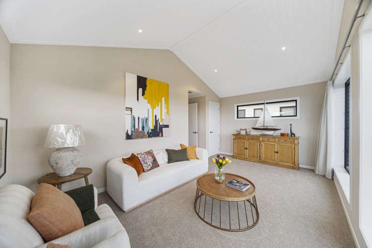 86 Kahui Parade Karaka_10