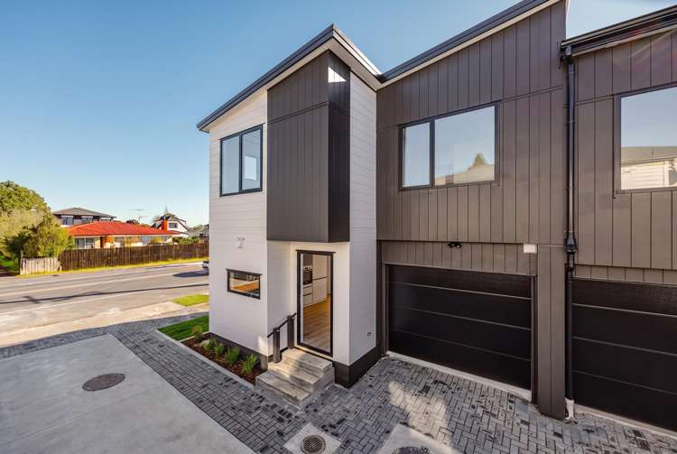 Lot 1-4/129 Russell Road_2