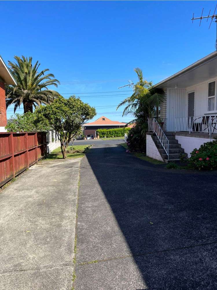 2/29 Mcleod Road Henderson_7