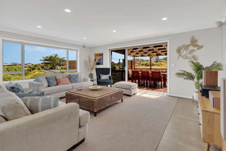 183/187 Park Avenue Waitarere Beach_16