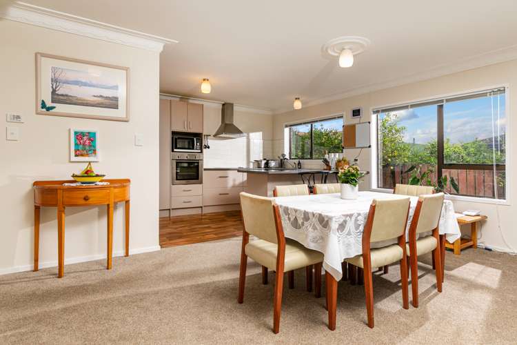 4/66 Rathgar Road Henderson_5