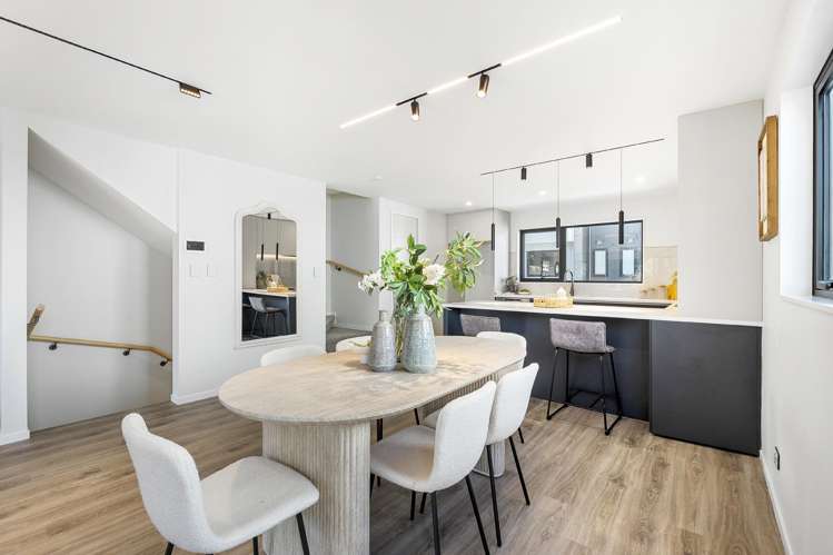 111 Sycamore Drive Sunnynook_5