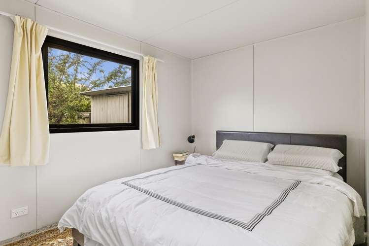 21 Tui Street Hilltop_24