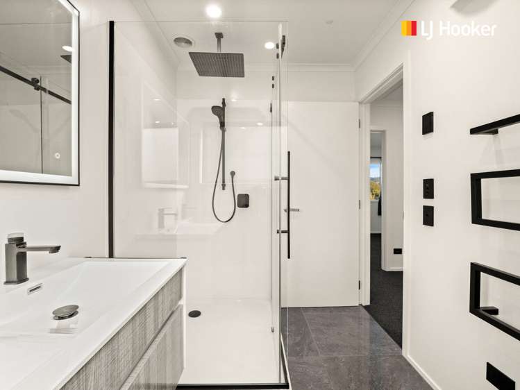 5 Shanks Street Green Island_13