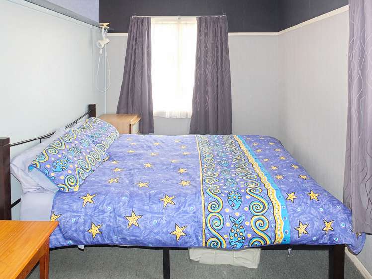 4 Andresen Street Foxton Beach_14