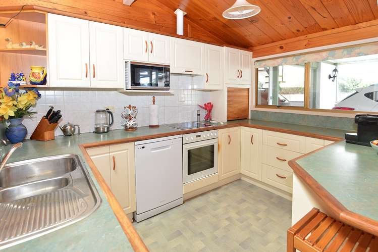 2/357 Hibiscus Coast Highway Orewa_8