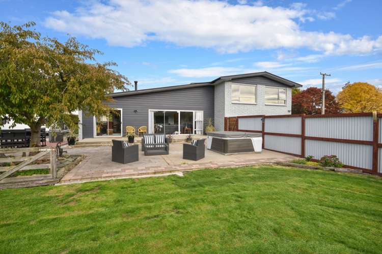 192 Riccarton Road West Mosgiel_22