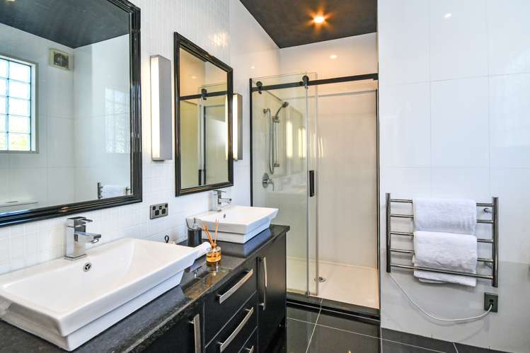 9 Elias Court The Gardens_30