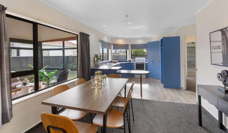 15a Watson Drive Paraparaumu Beach_9