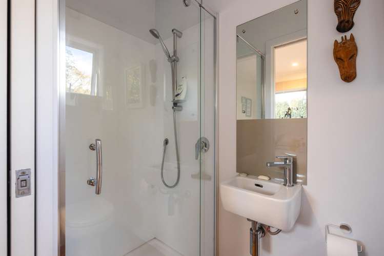 45 Tahatai Road Oneroa_50