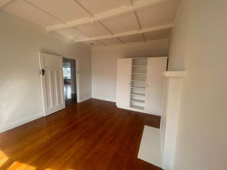 1/5 Barrington Road Grey Lynn_7