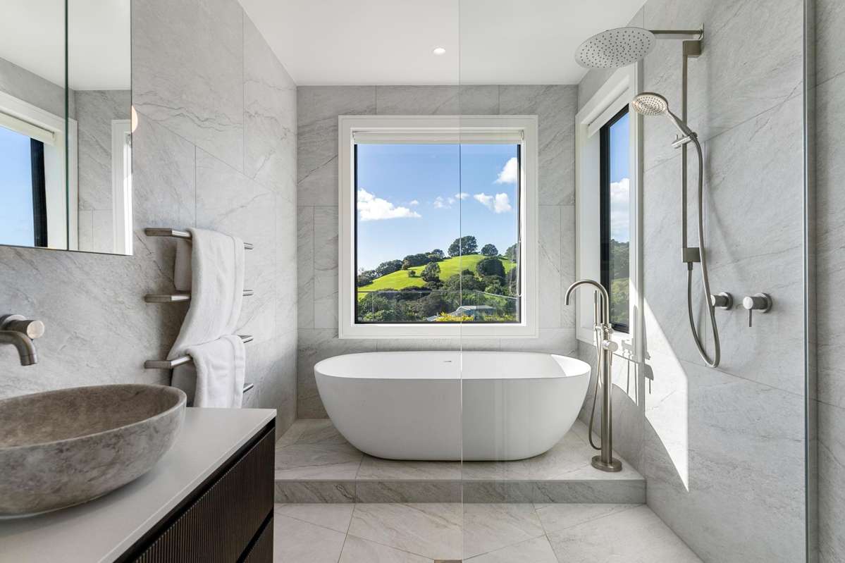 12 Victoria Road North_2