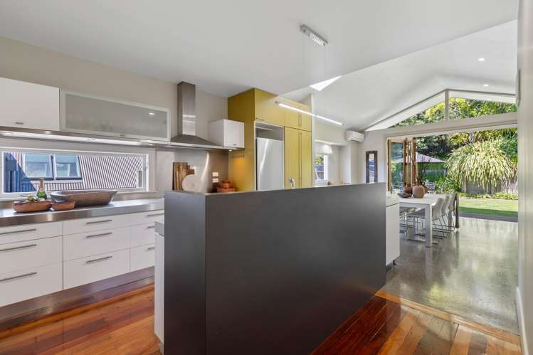 18 Gilbert Street New Plymouth Central_18