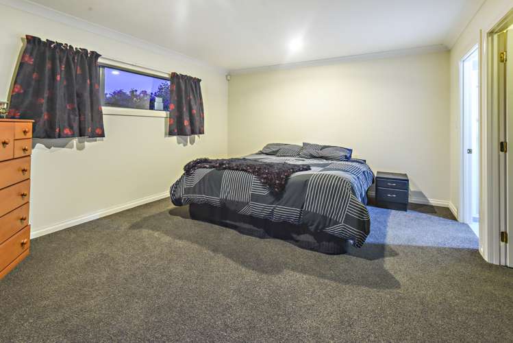 36 Thomas Road Flat Bush_13