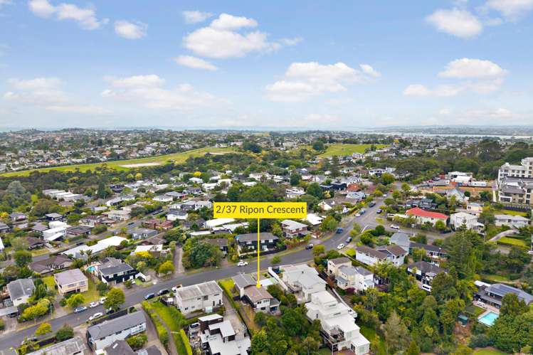 2/37 Ripon Crescent Meadowbank_18