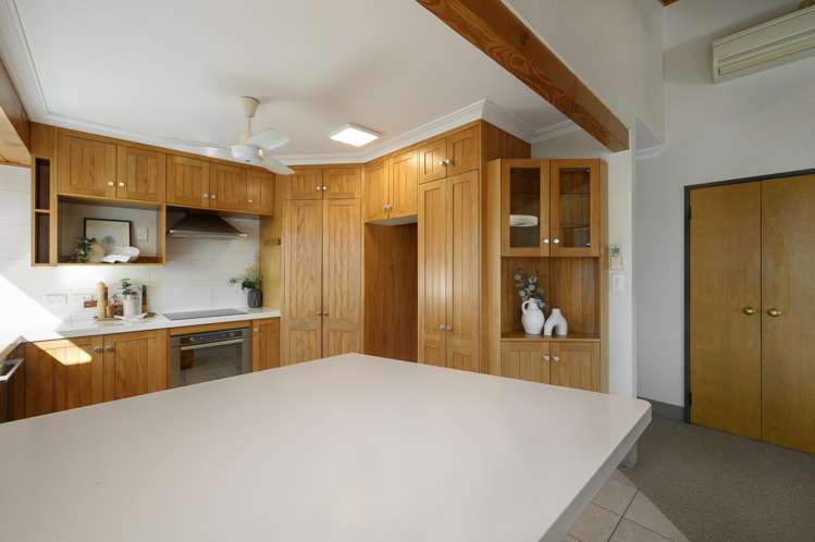 48 Hillcrest Road Otumoetai_5