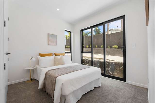 Luxury Living in the Heart of Forrest Hill