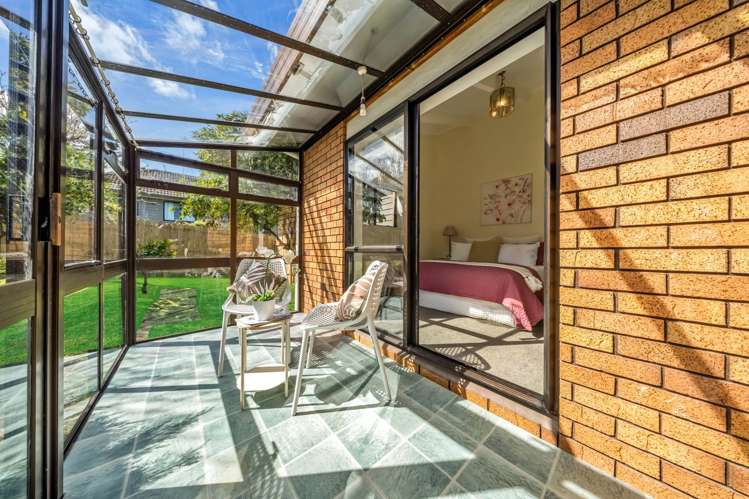 9 Cambric Place Botany Downs_13