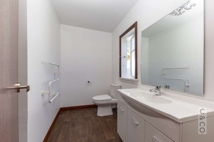 231 Waitakere Road Taupaki_14